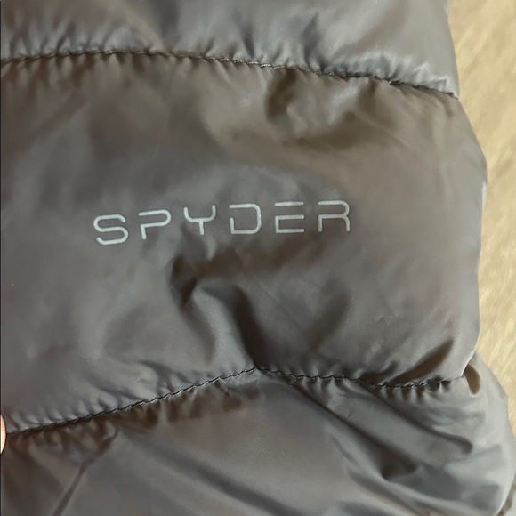 Spyder Women's Gray Quilted Puffer Jacket - Picture 5 of 7